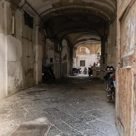 Casa Russo Enzo Neapol