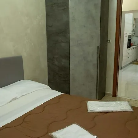 בית נופש Casa Russo Enzo נאפולי
